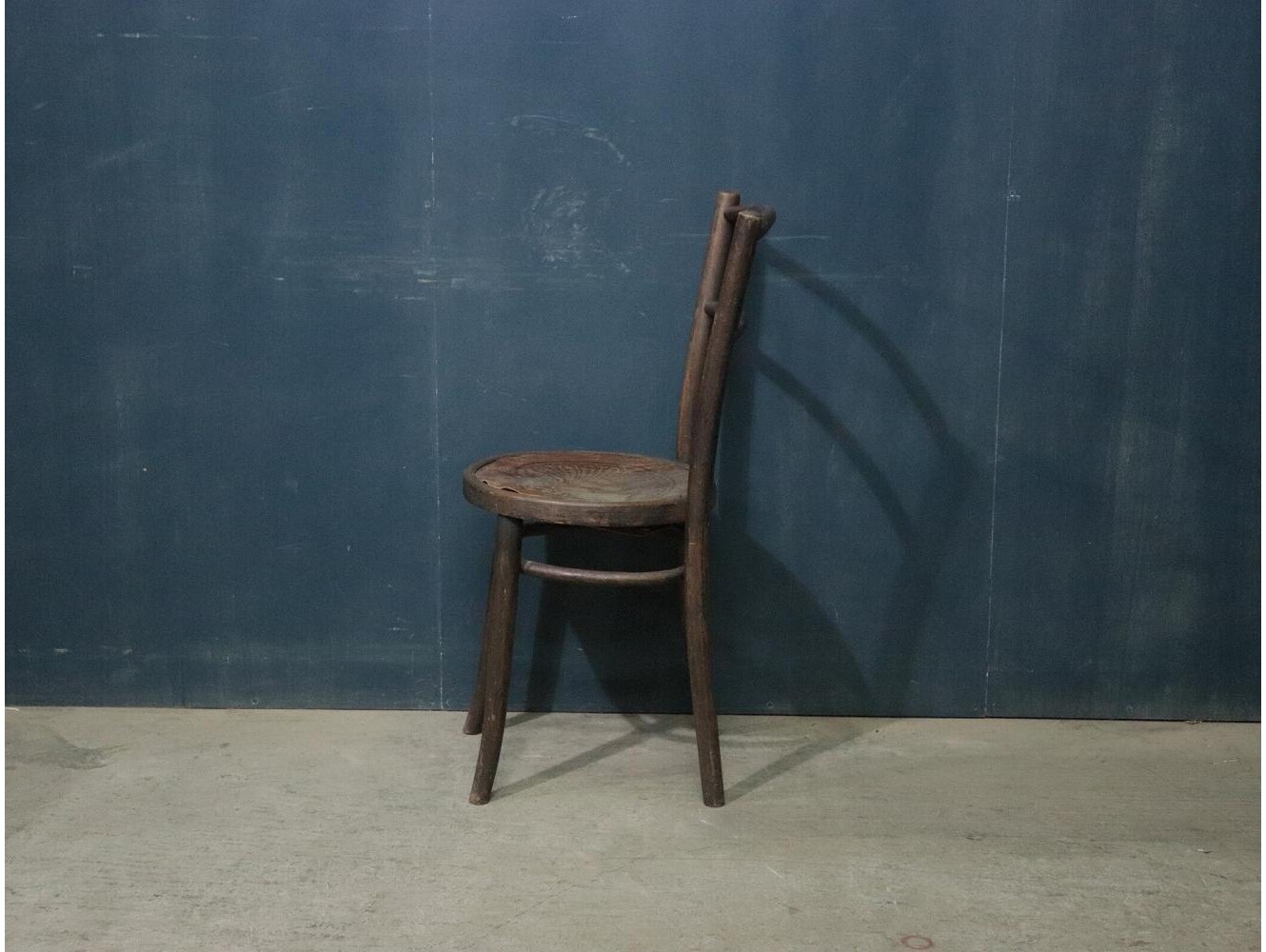 ベントウッドチェア THONET