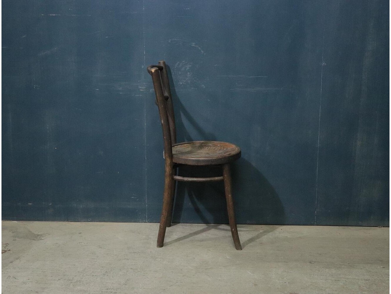 ベントウッドチェア THONET
