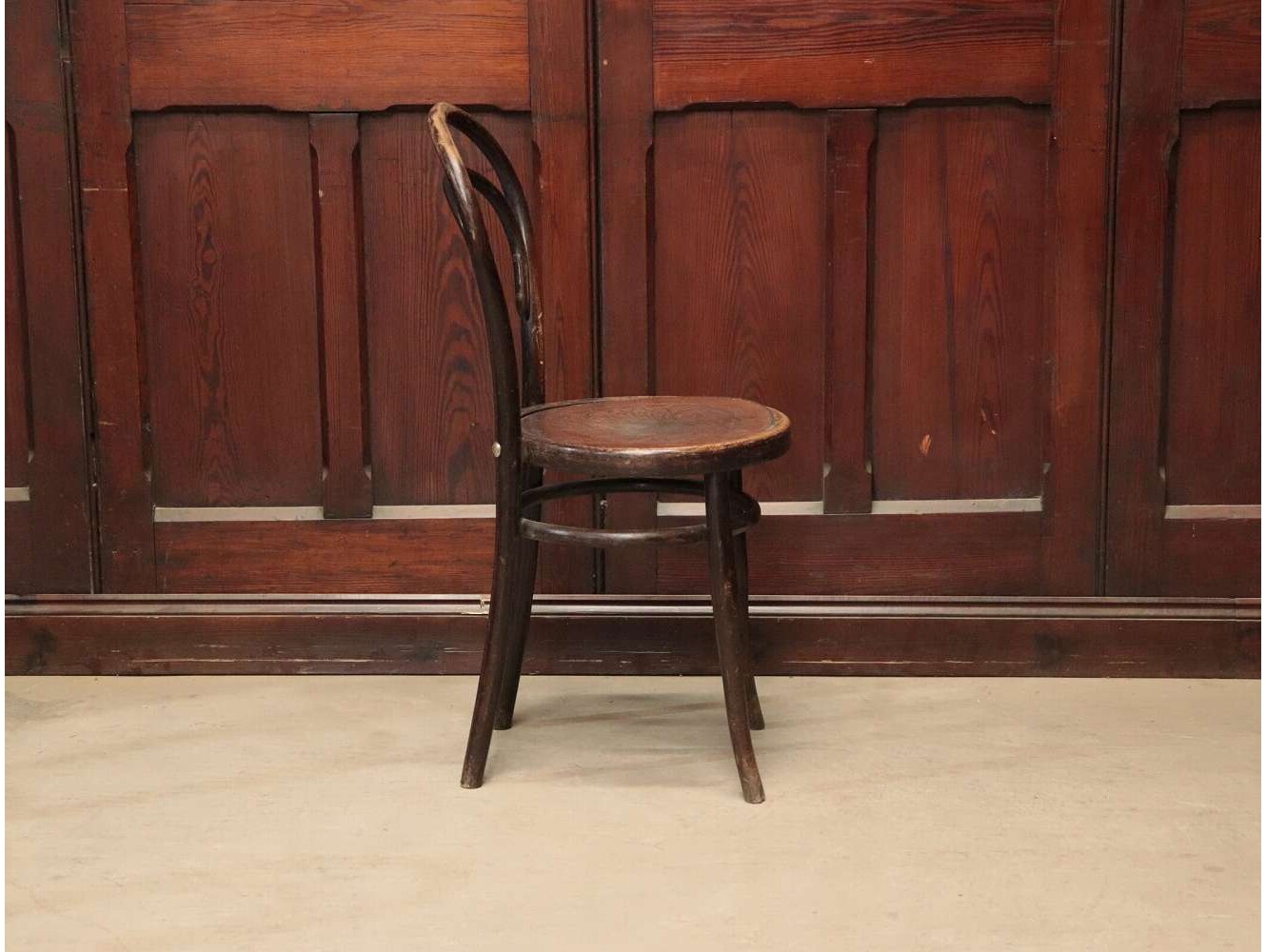 ベントウッドチェア