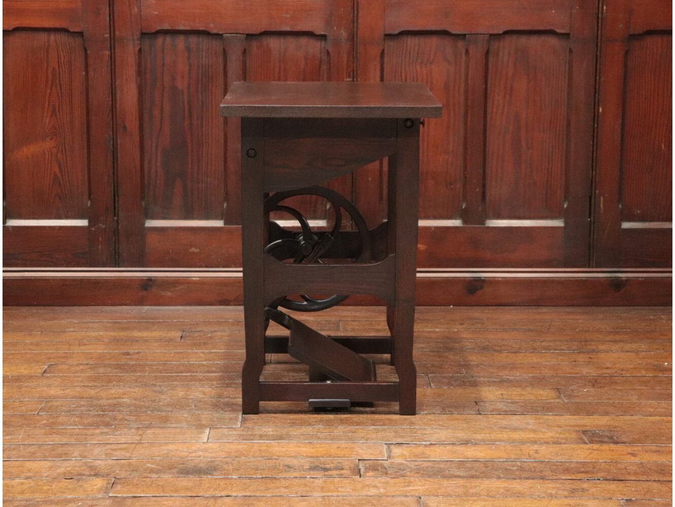 ミシンテーブル