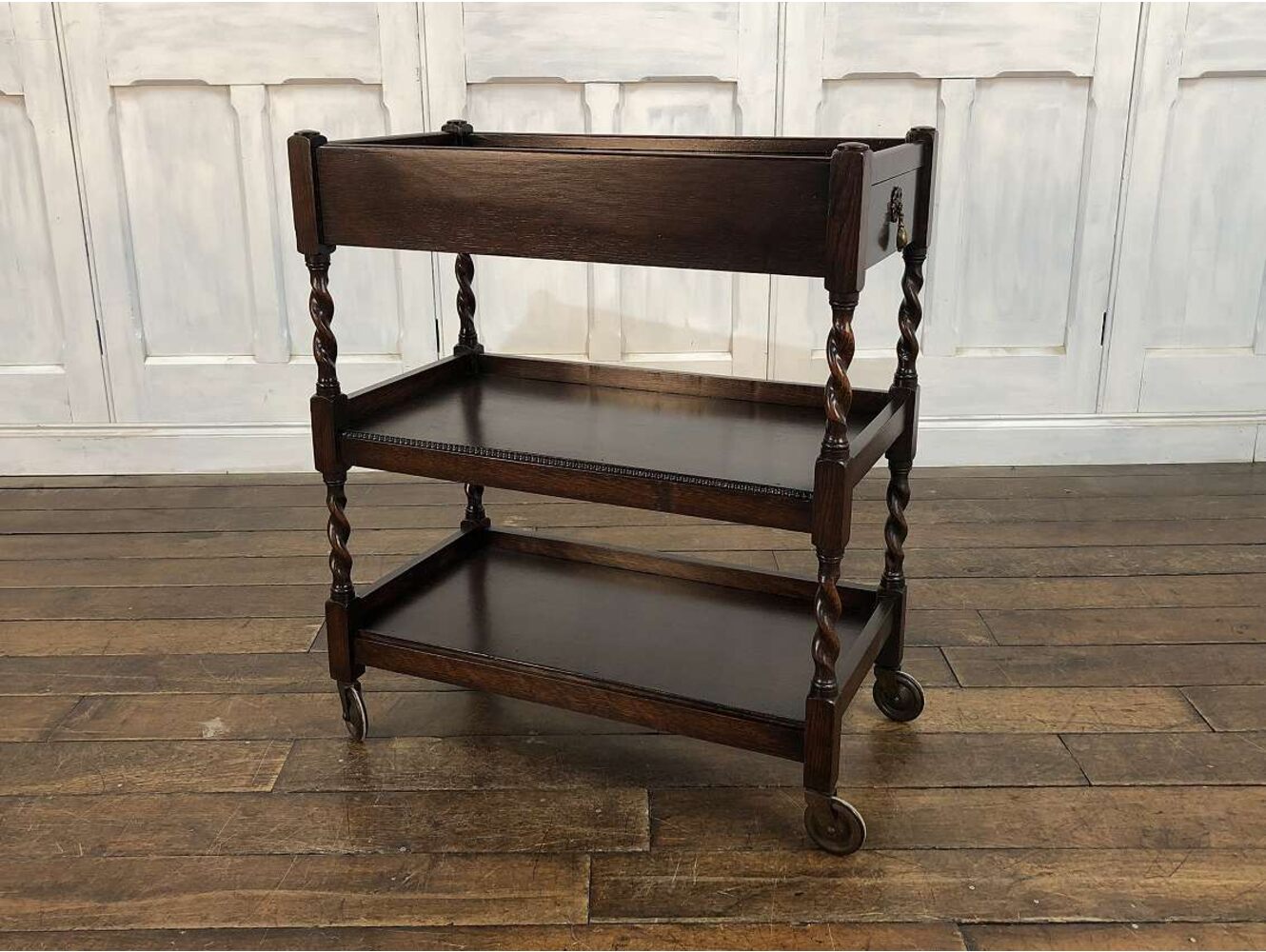 ティートローリー