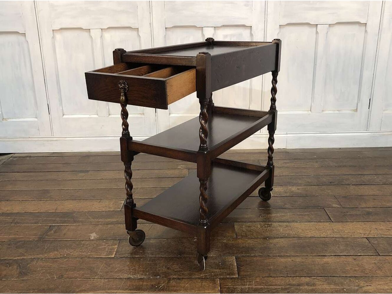 ティートローリー