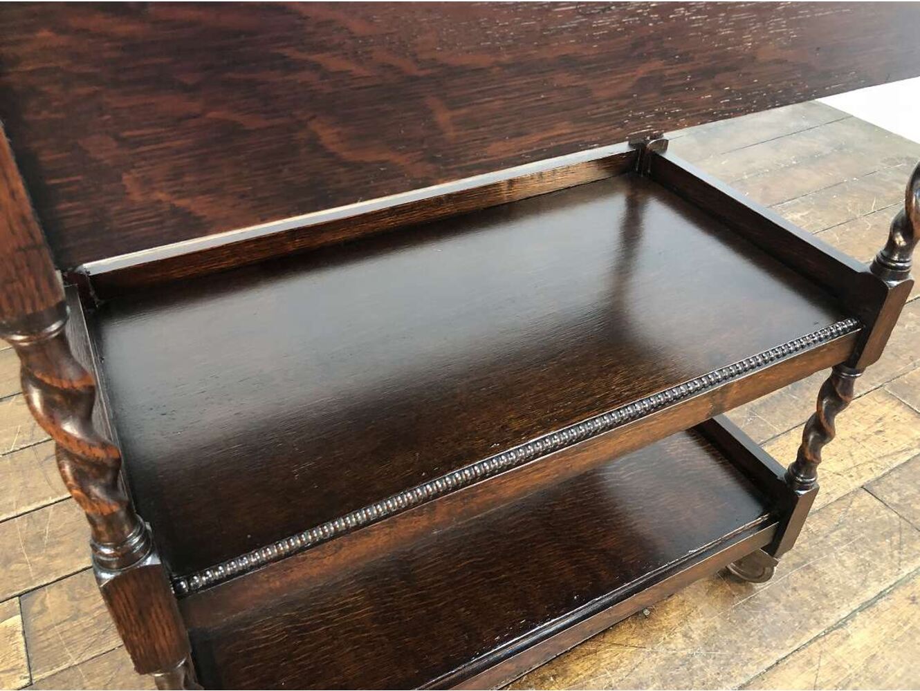 ティートローリー