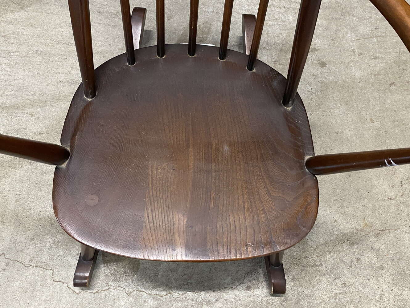 クエーカーロッキングチェア ERCOL