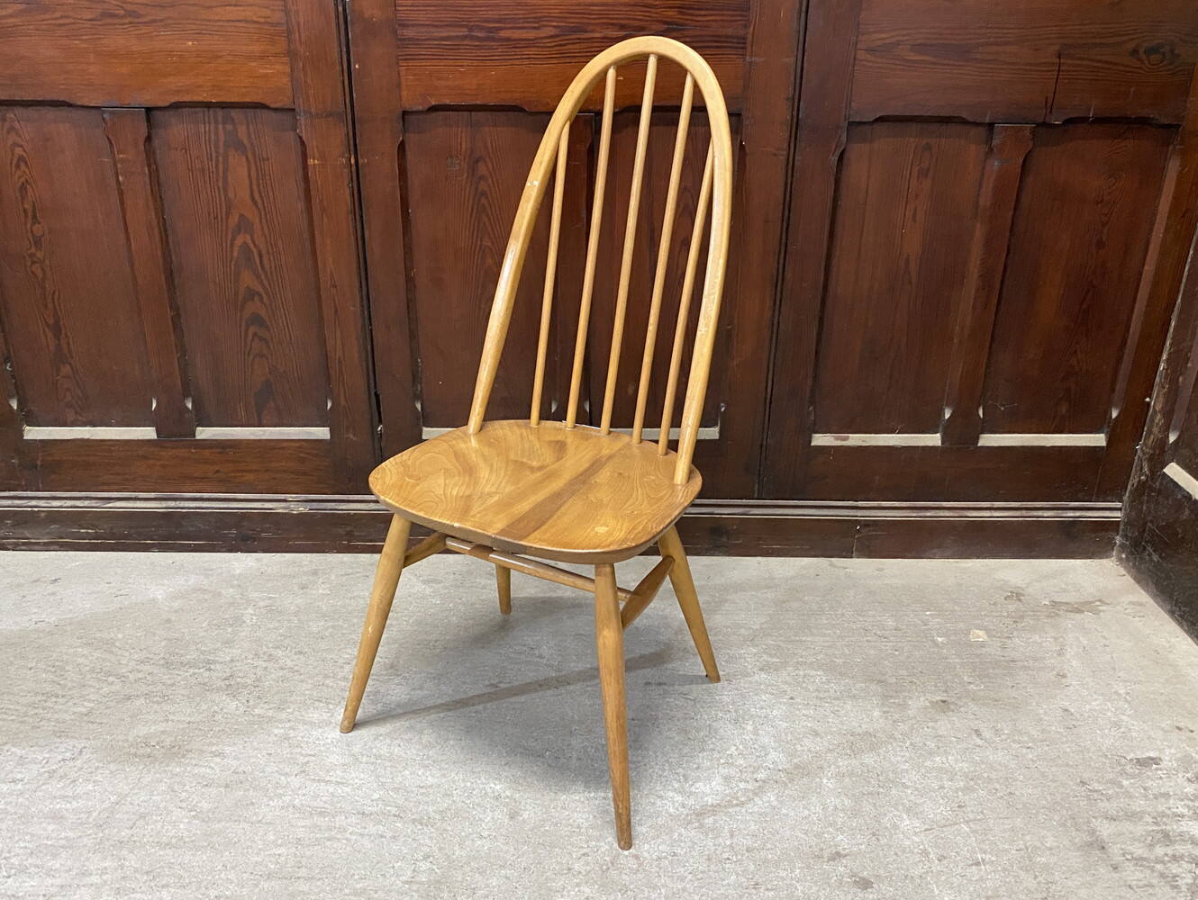 クエーカーチェア ERCOL