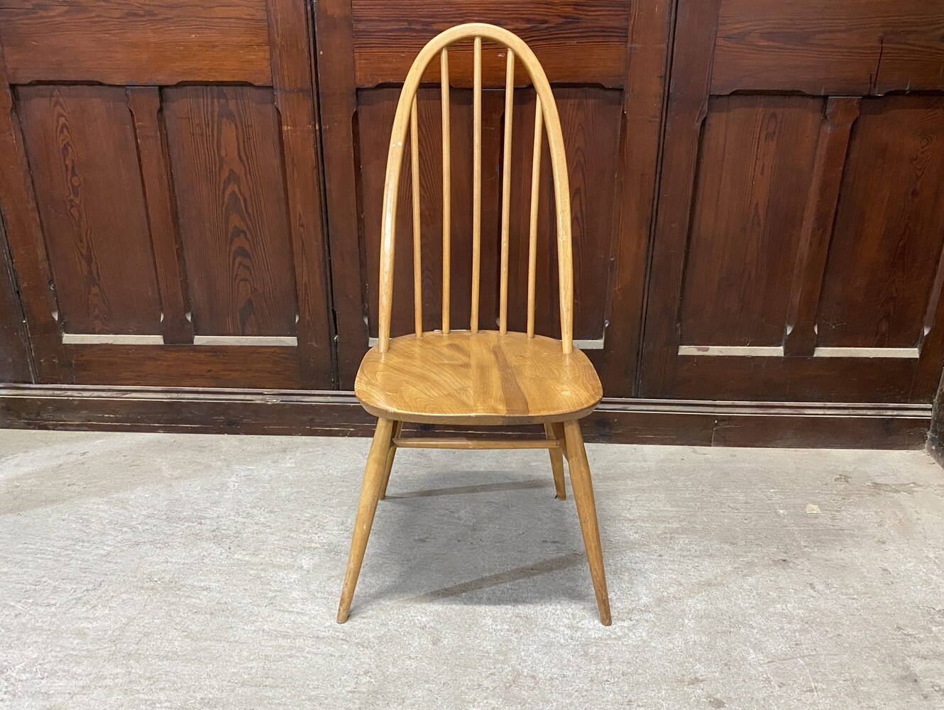 クエーカーチェア ERCOL