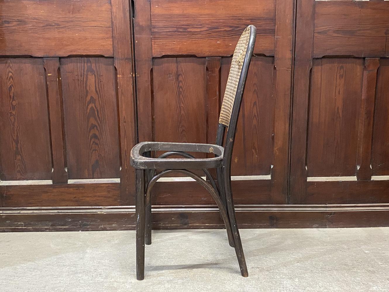 ベントウッドチェア