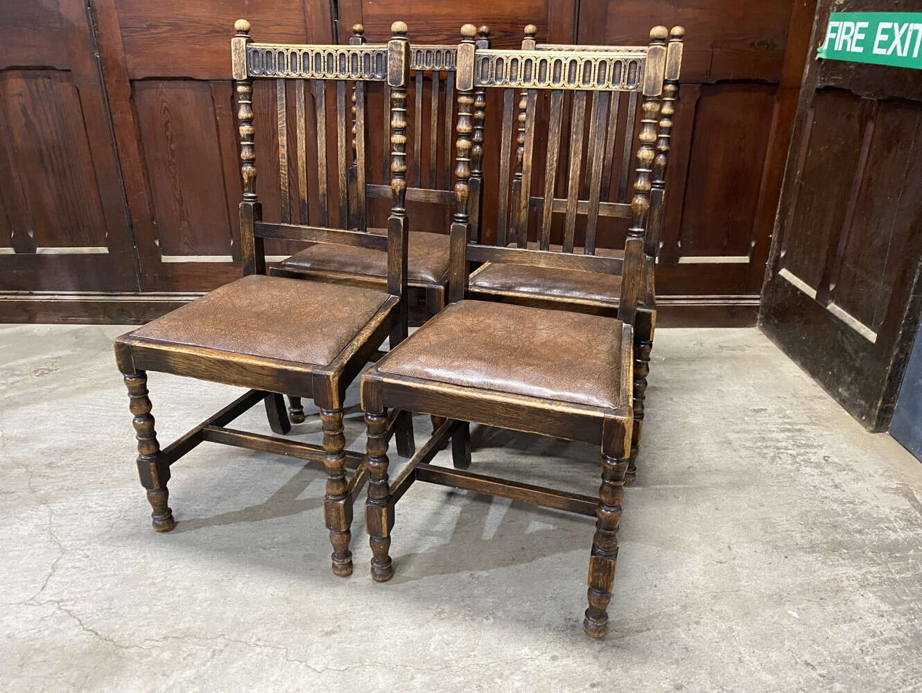 チェア4脚セット