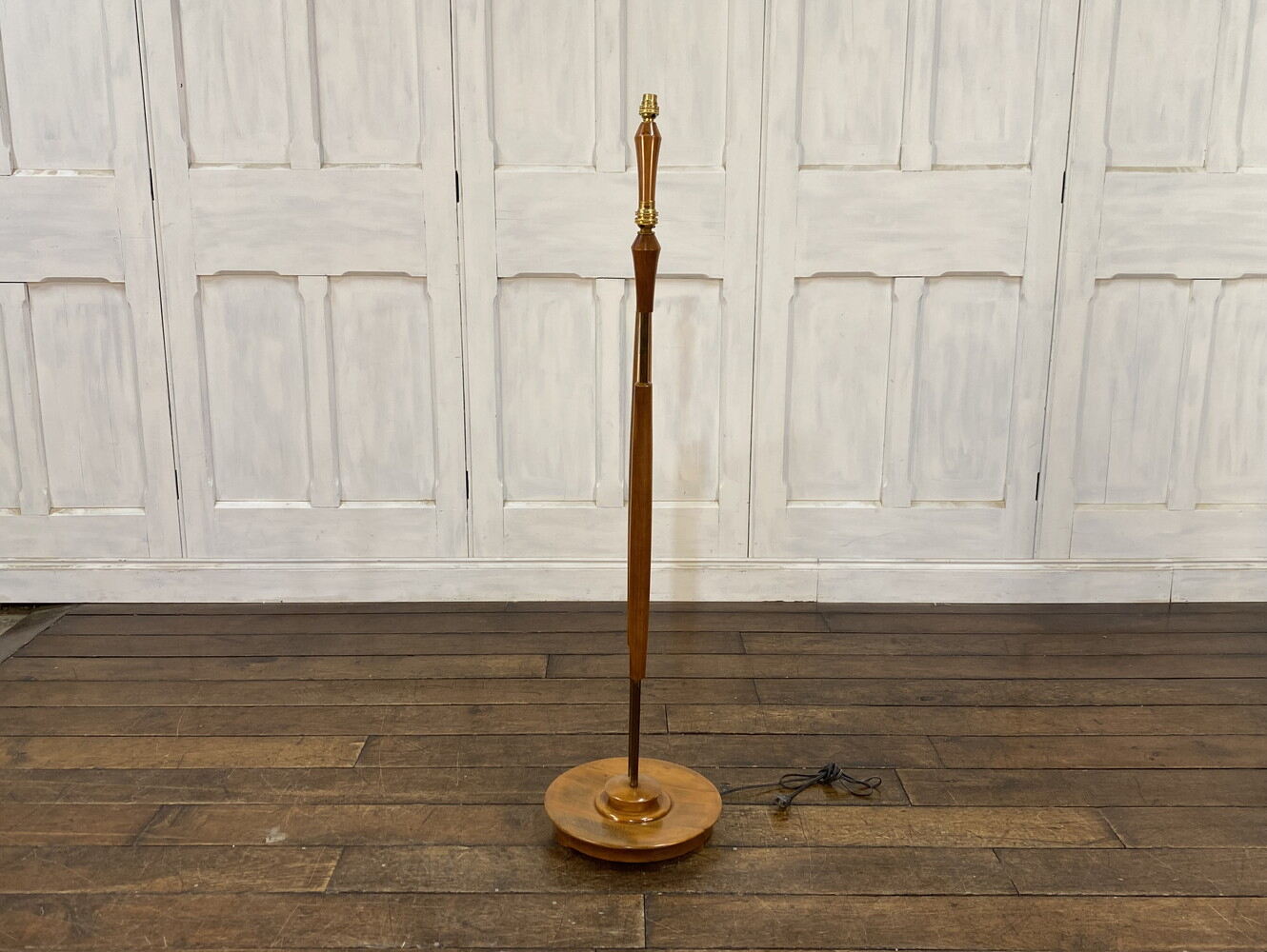 フロアスタンド