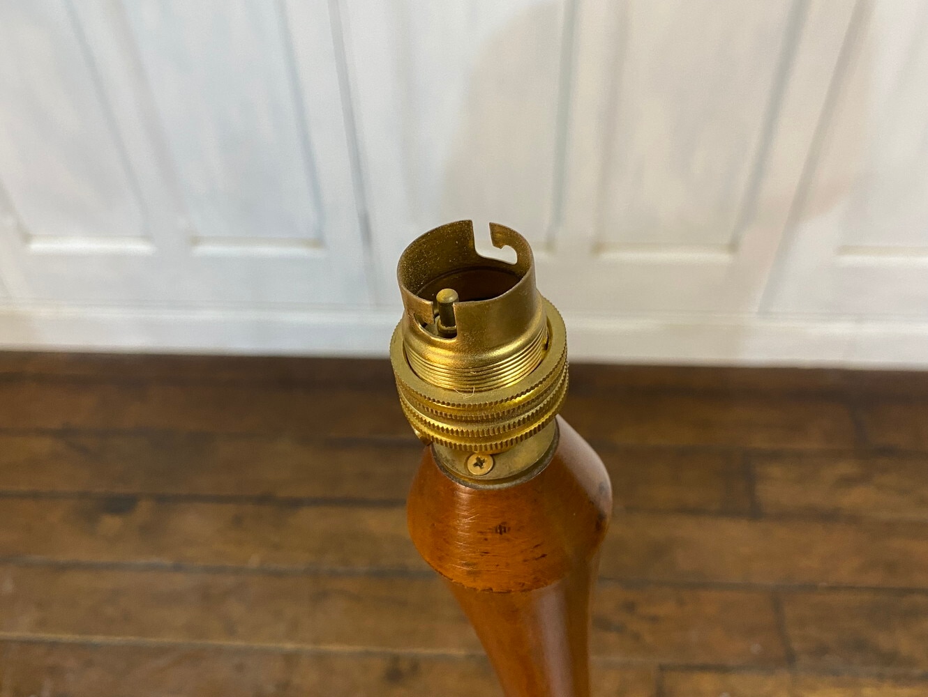 フロアスタンド