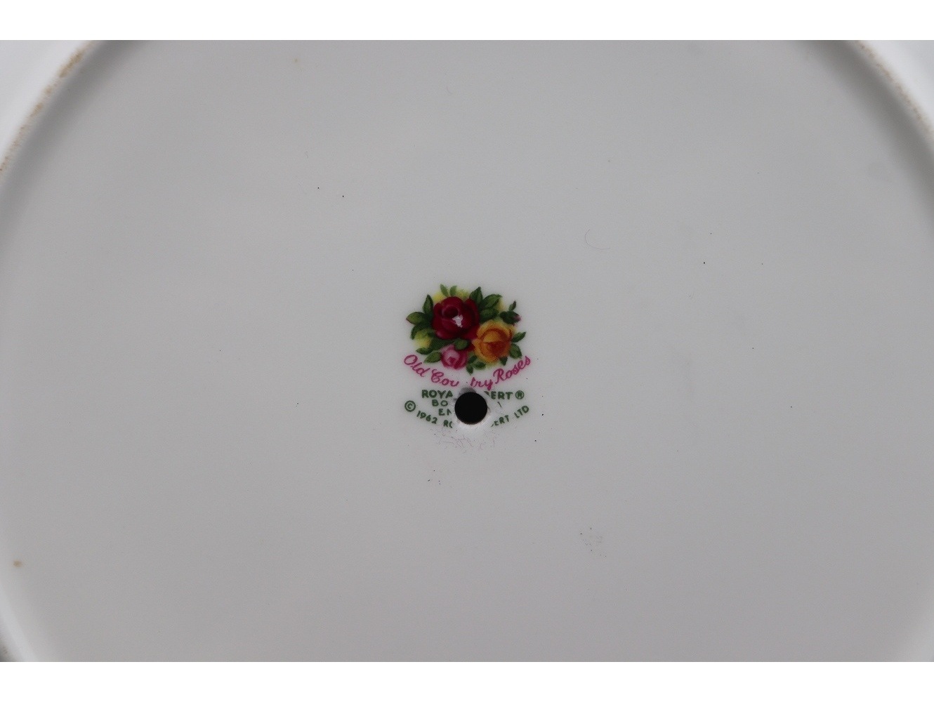 ケーキスタンド ROYAL ALBERT Old Country Roses