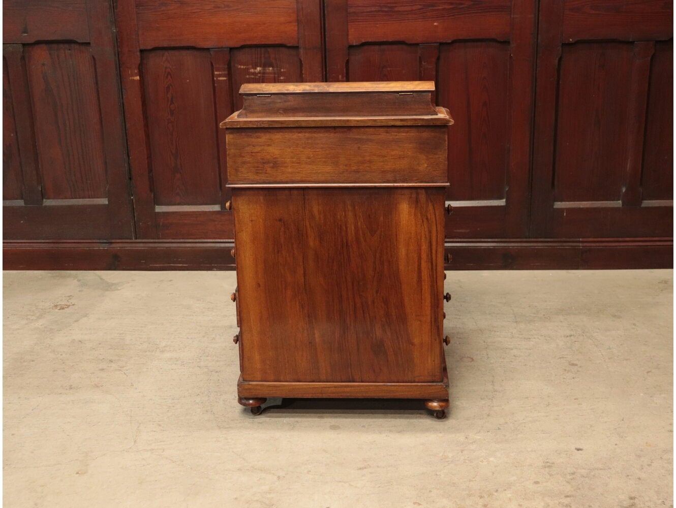 ダベンポートデスク