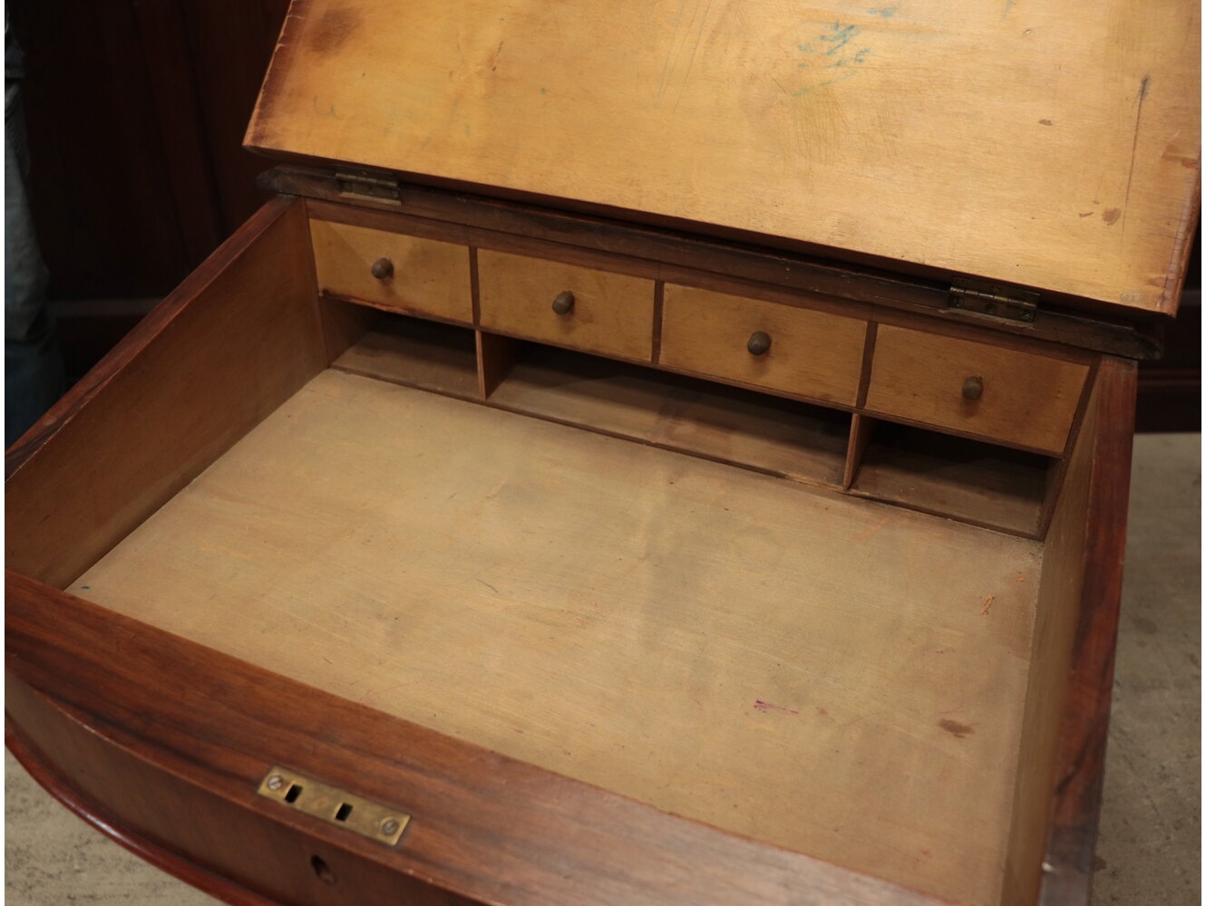 ダベンポートデスク