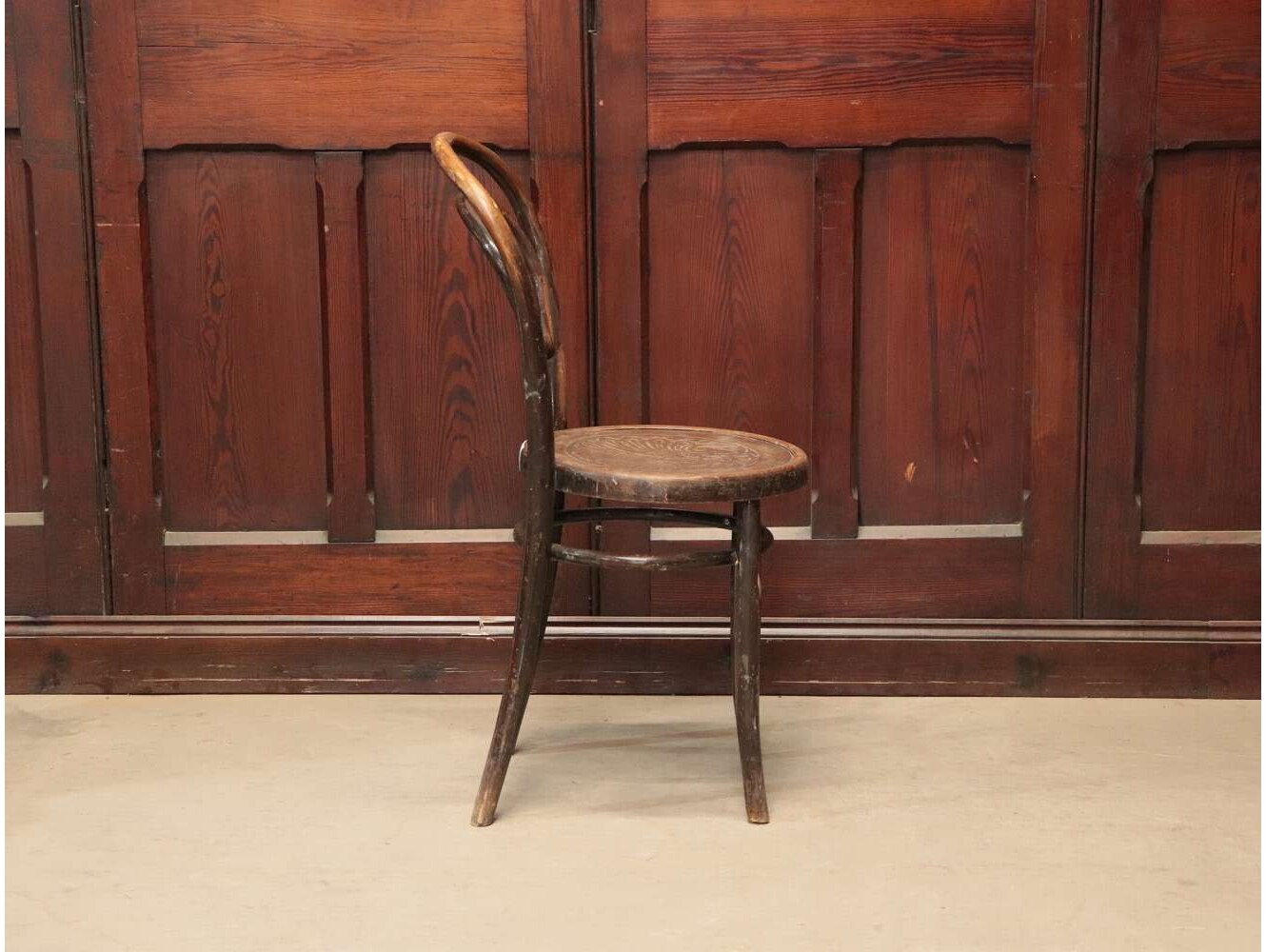 ベントウッドチェア