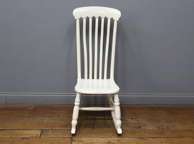 ロッキングチェア