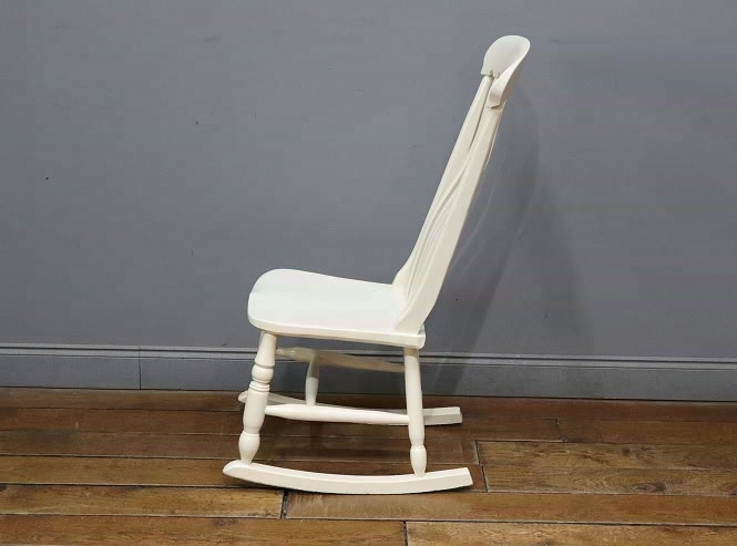 ロッキングチェア