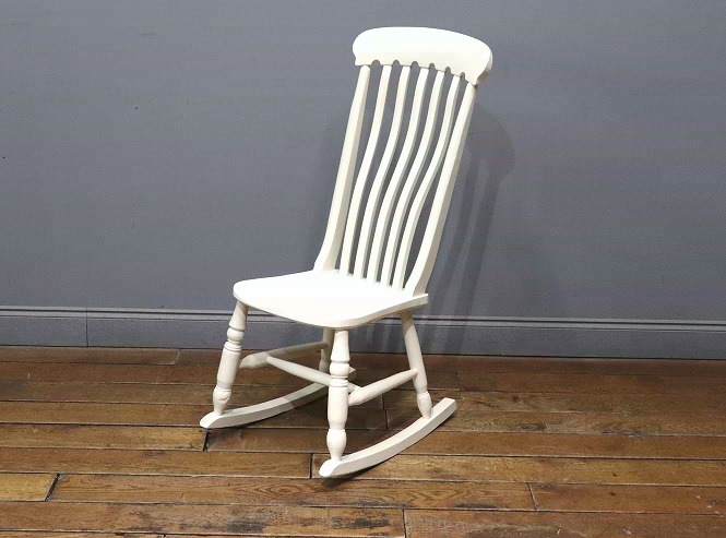 ロッキングチェア