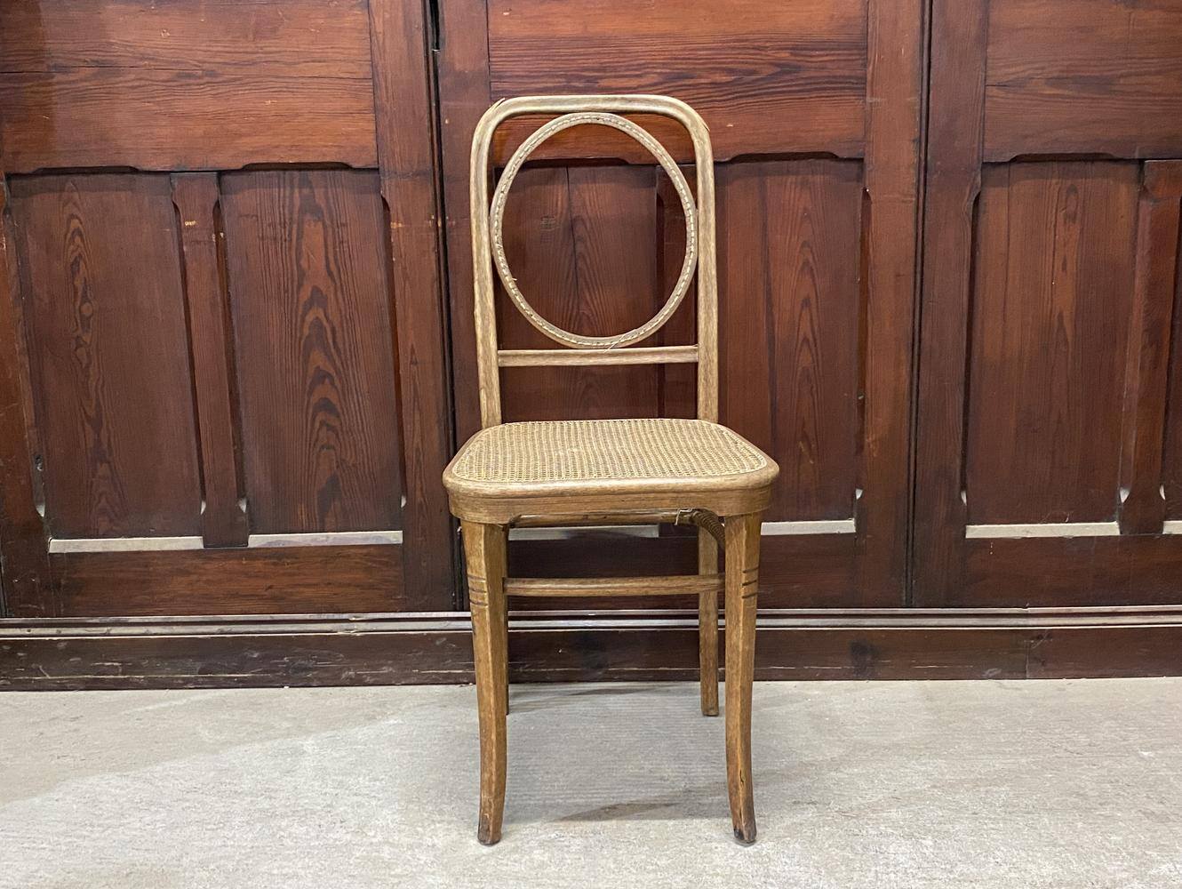 ベントウッドチェア