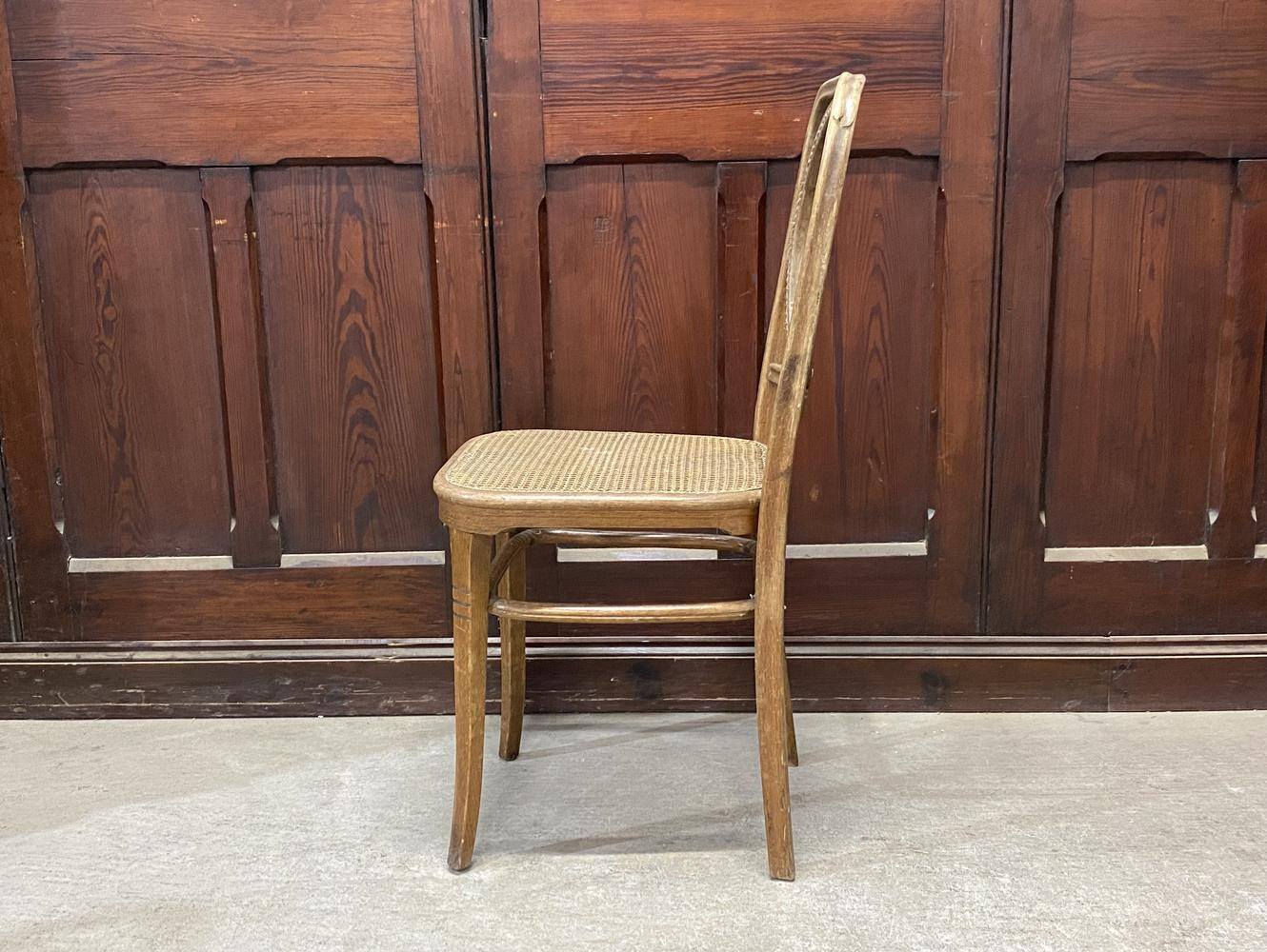 ベントウッドチェア