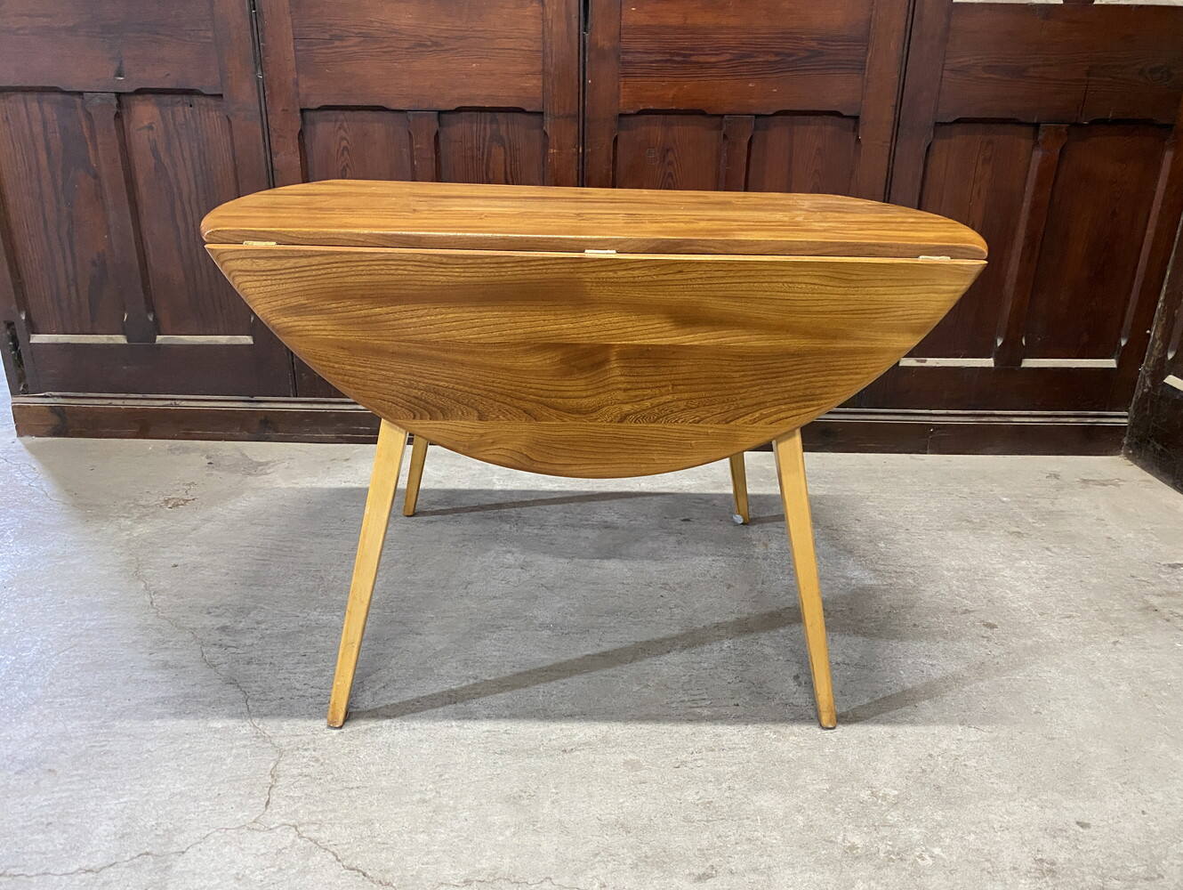 バタフライテーブル ERCOL