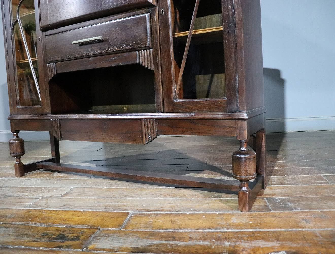 サイドバイサイド