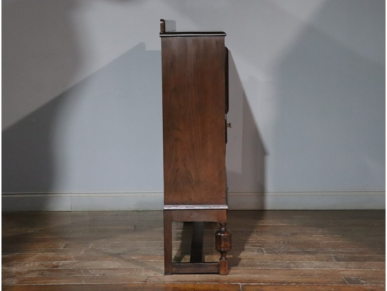 サイドバイサイド