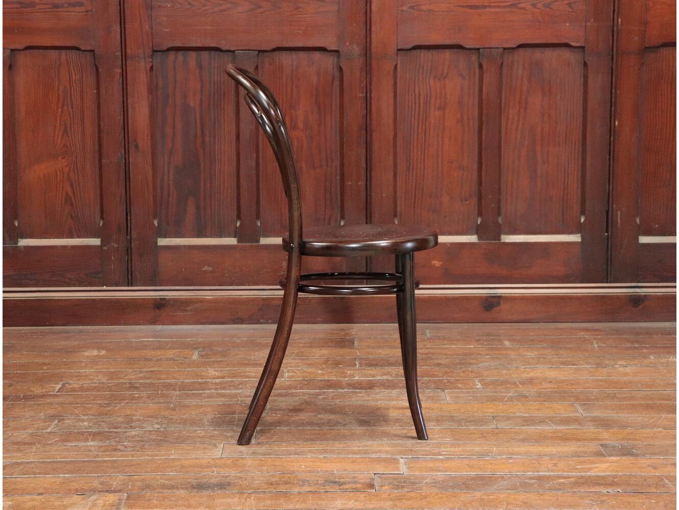 ベントウッドチェア