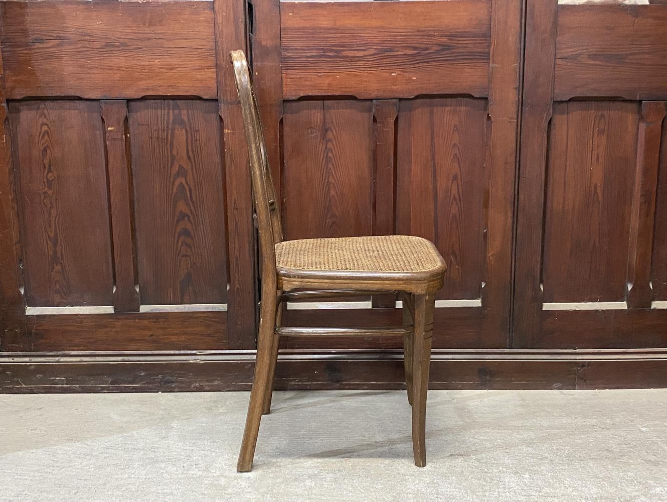 ベントウッドチェア