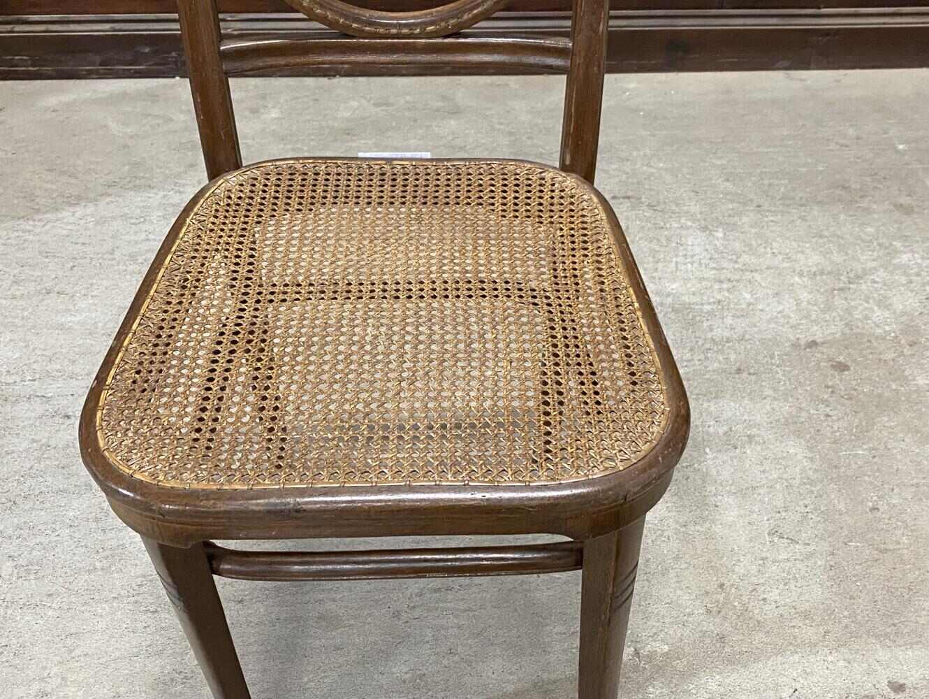 ベントウッドチェア