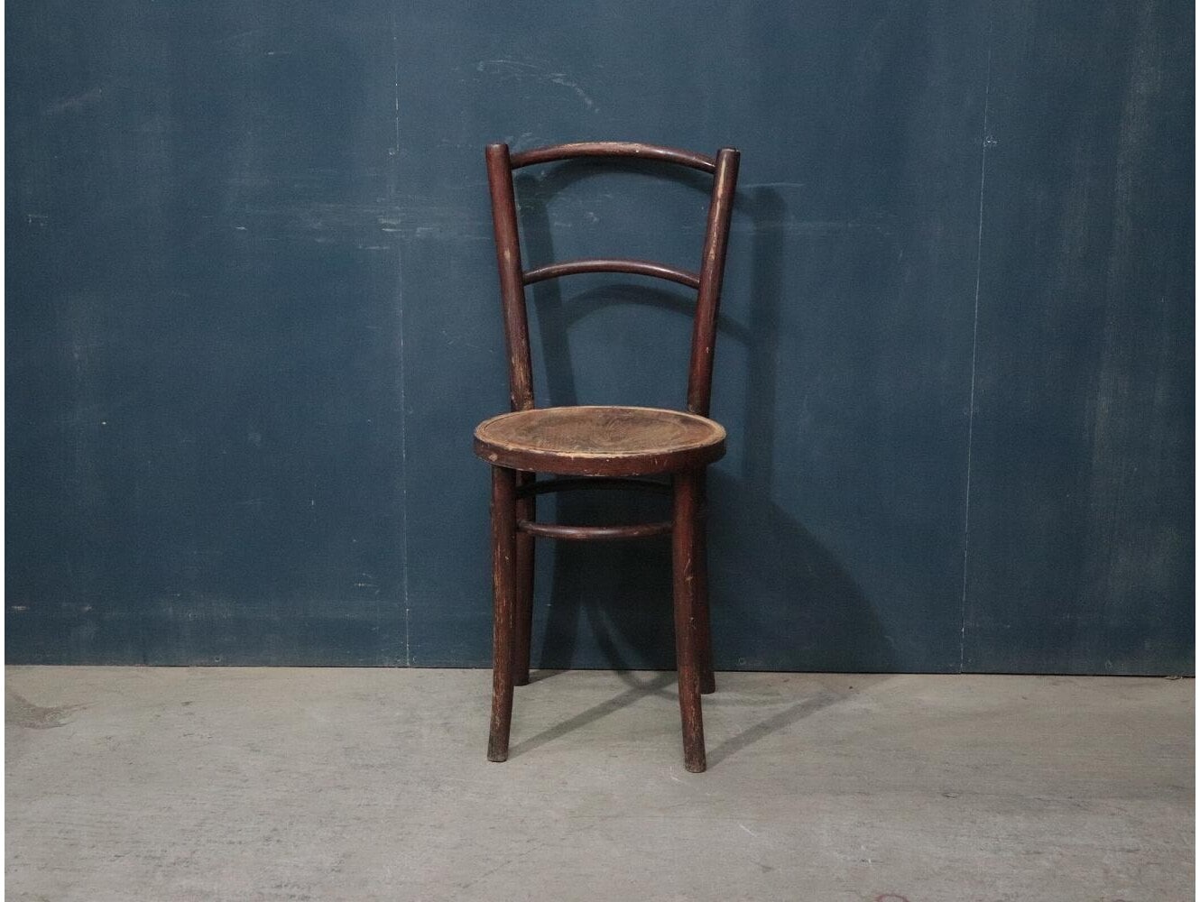 ベントウッドチェア Mundus