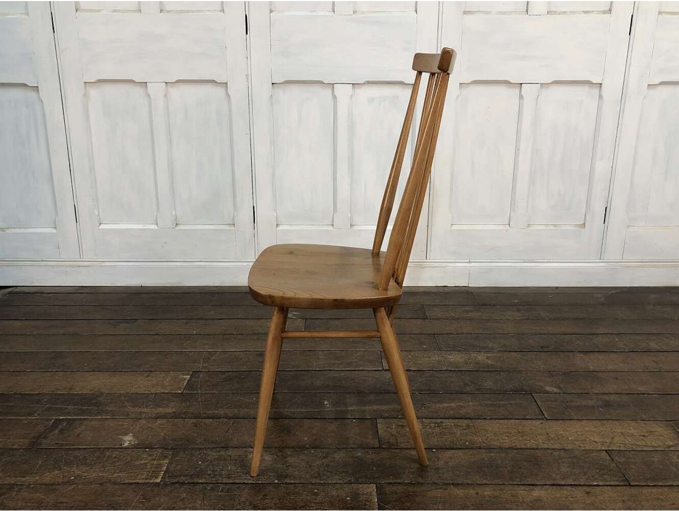 ハイスティックバックチェア ERCOL