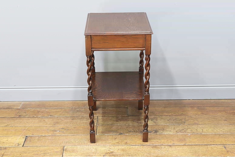 オケージョナルテーブル