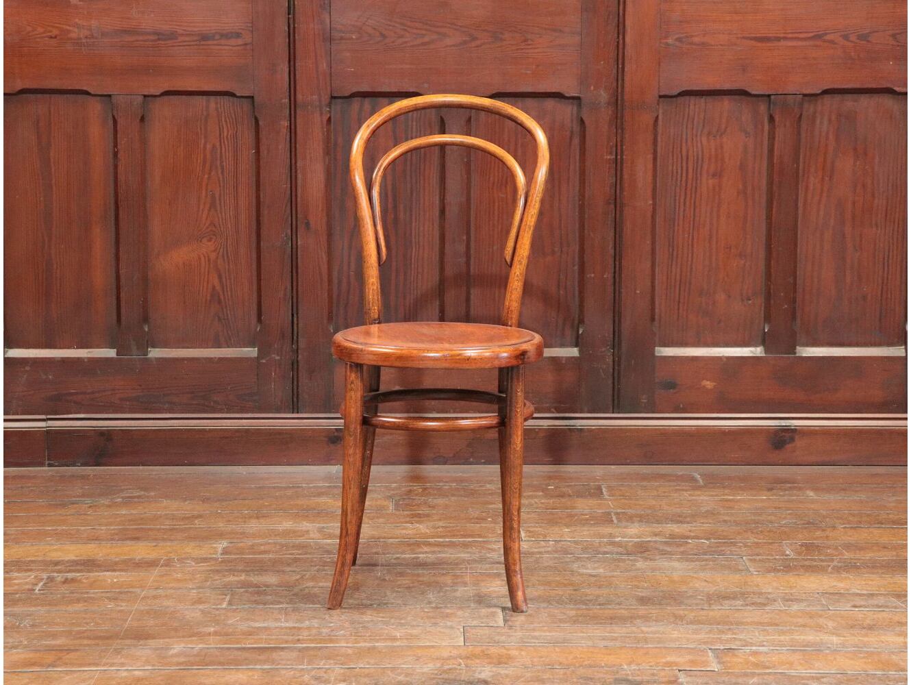 ベントウッドチェア FISCHEL