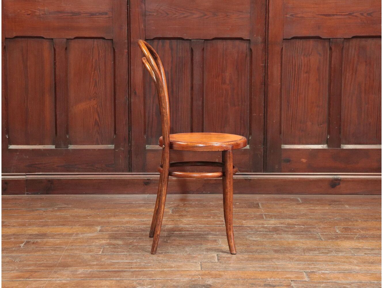 ベントウッドチェア FISCHEL