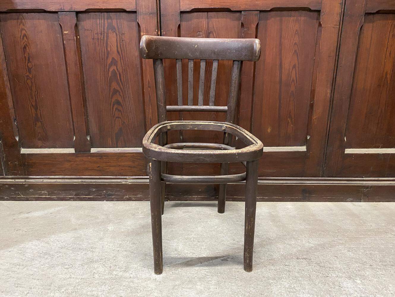 ベントウッドチェア