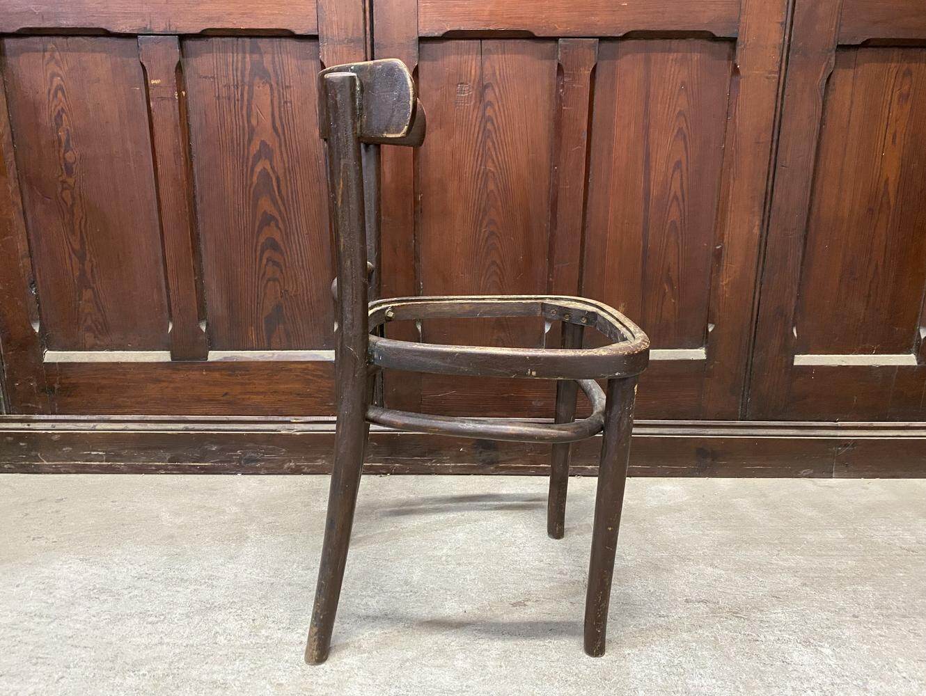 ベントウッドチェア