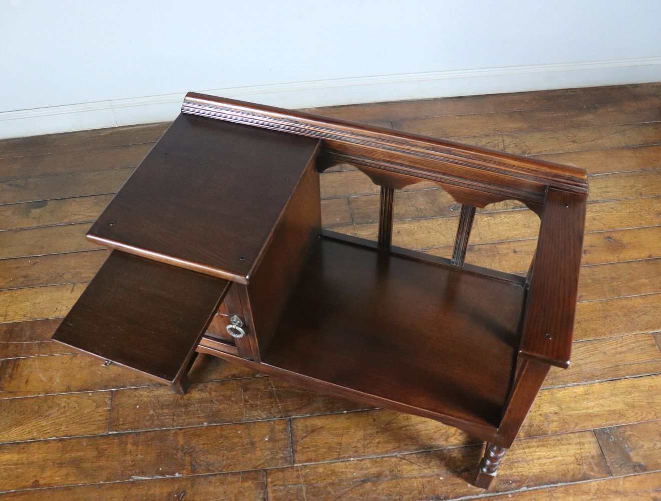 ビンテージチェア　テレフォンベンチ　シート  イギリスアンティーク ビンテージチェア テレフォンベンチ シート イギリスアンティーク