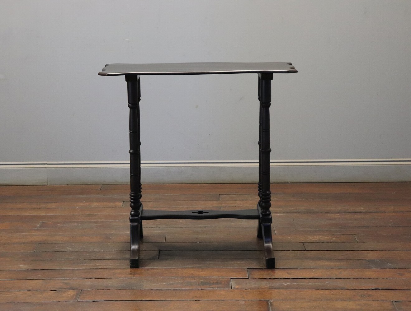 コンソールテーブル