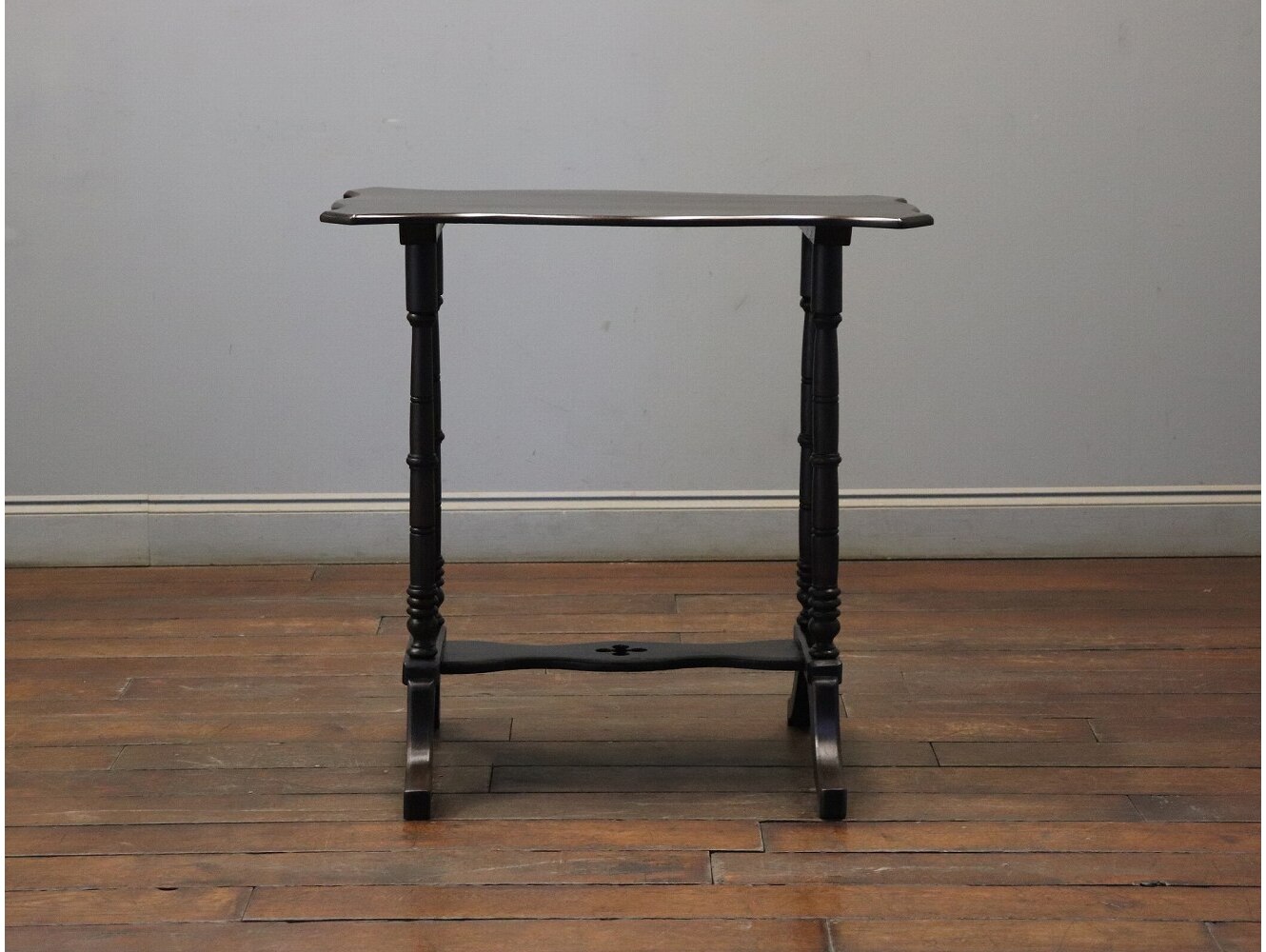 コンソールテーブル