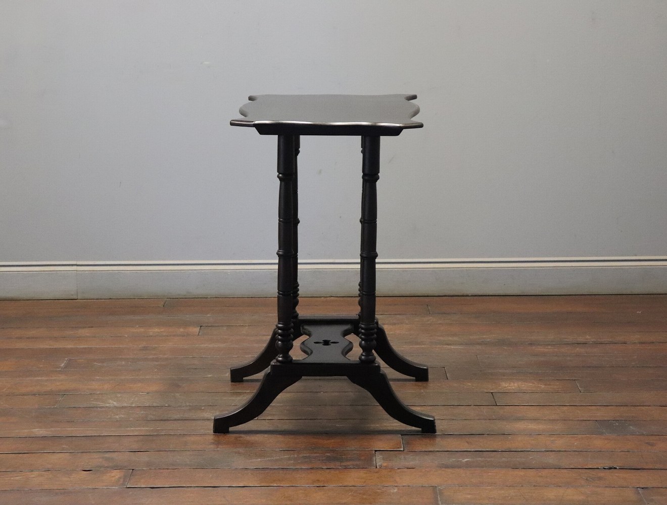 コンソールテーブル