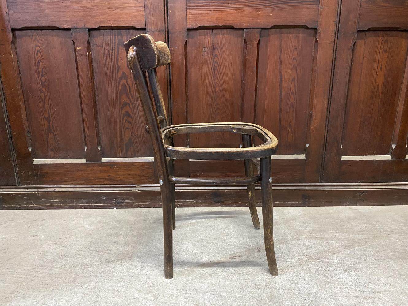 ベントウッドチェア