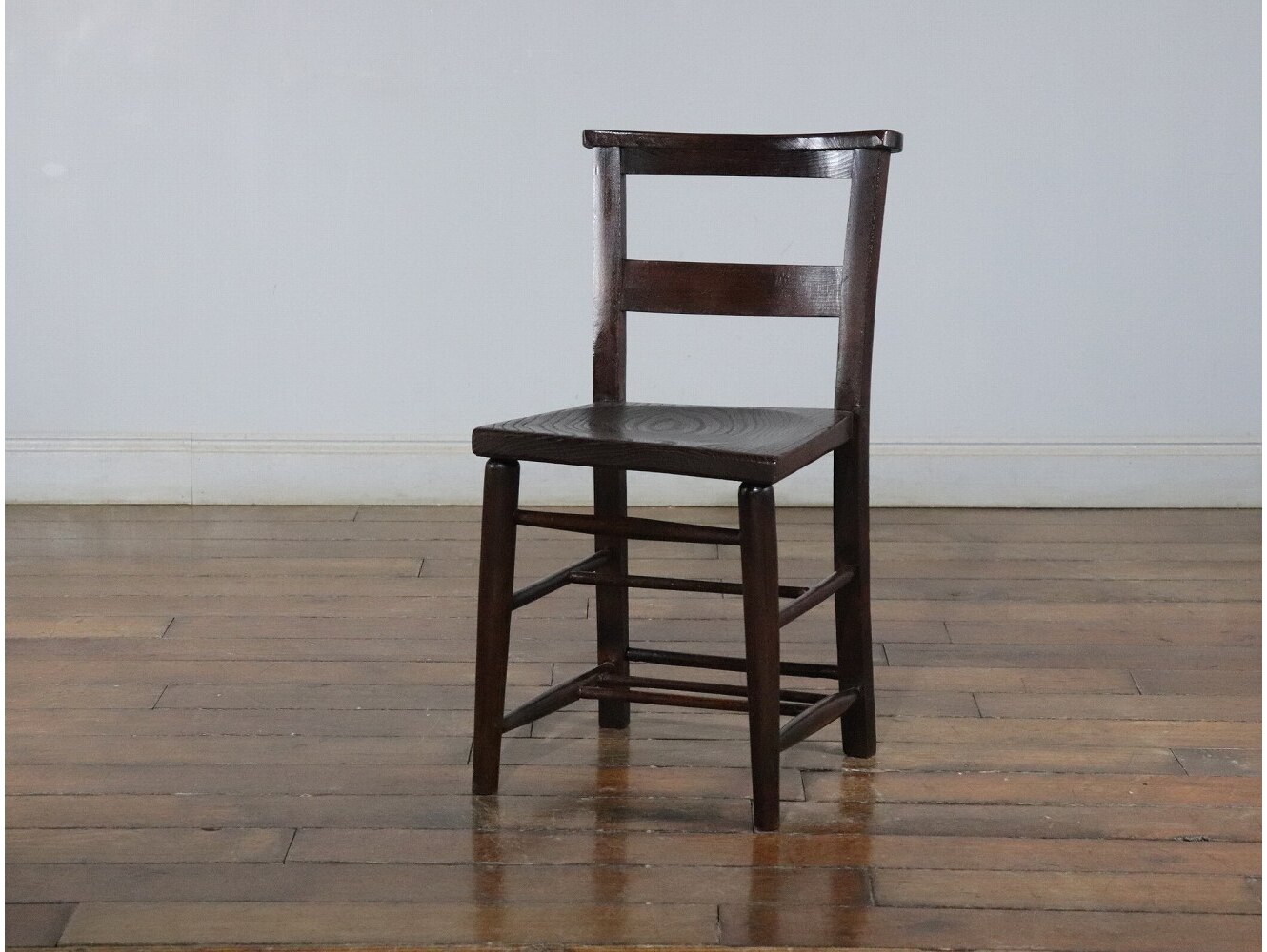 チャーチチェア