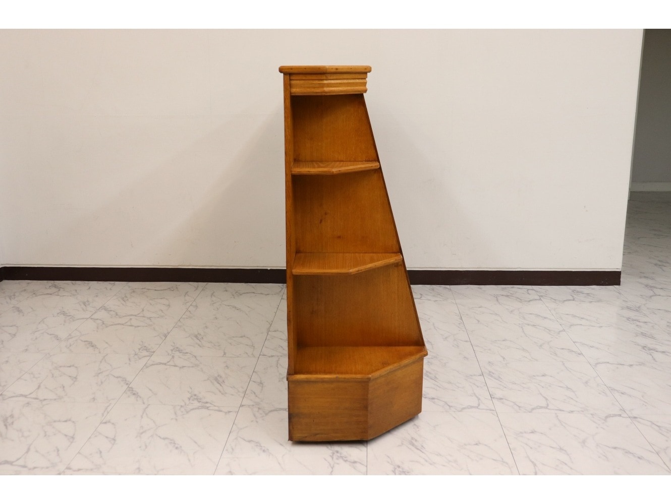 ショップキャビネット