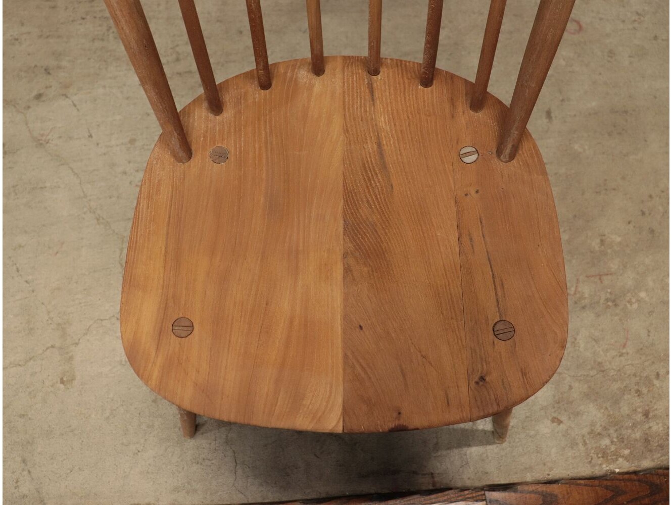 フープバックチェア ERCOL