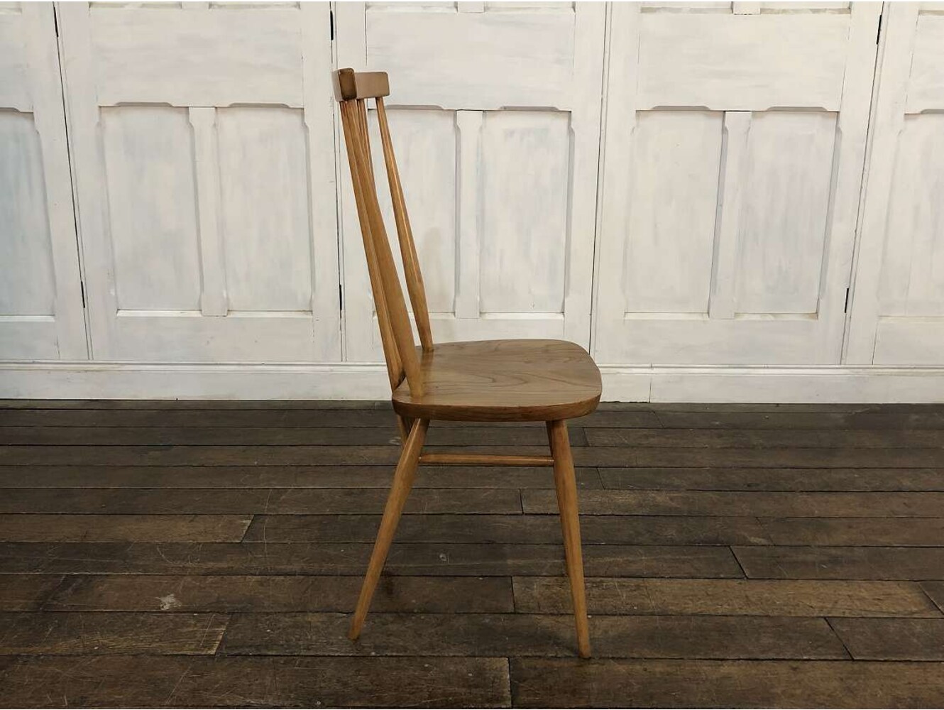 ハイスティックバックチェア ERCOL