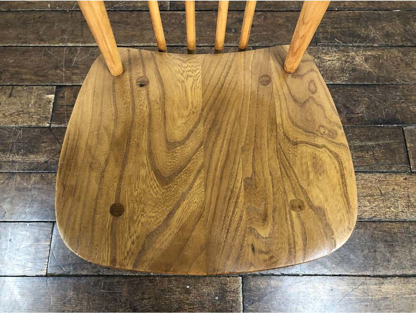 ハイスティックバックチェア ERCOL