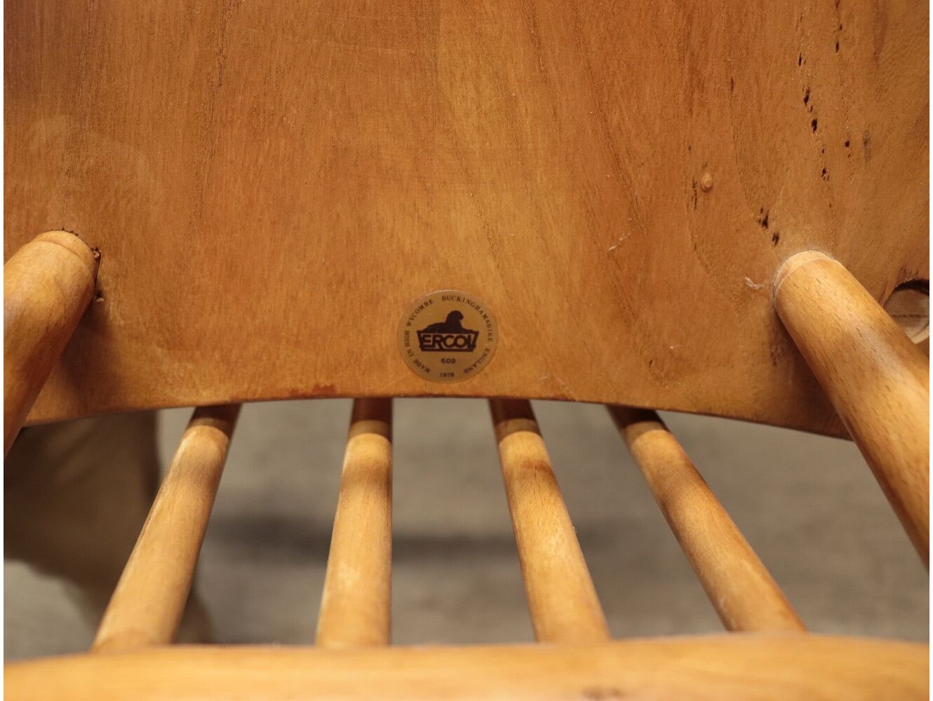 ハイスティックバックチェア ERCOL