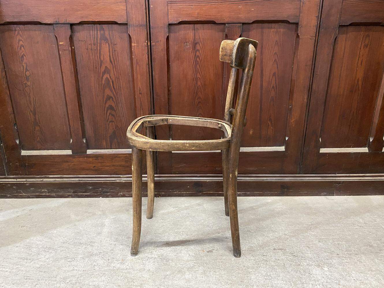 ベントウッドチェア