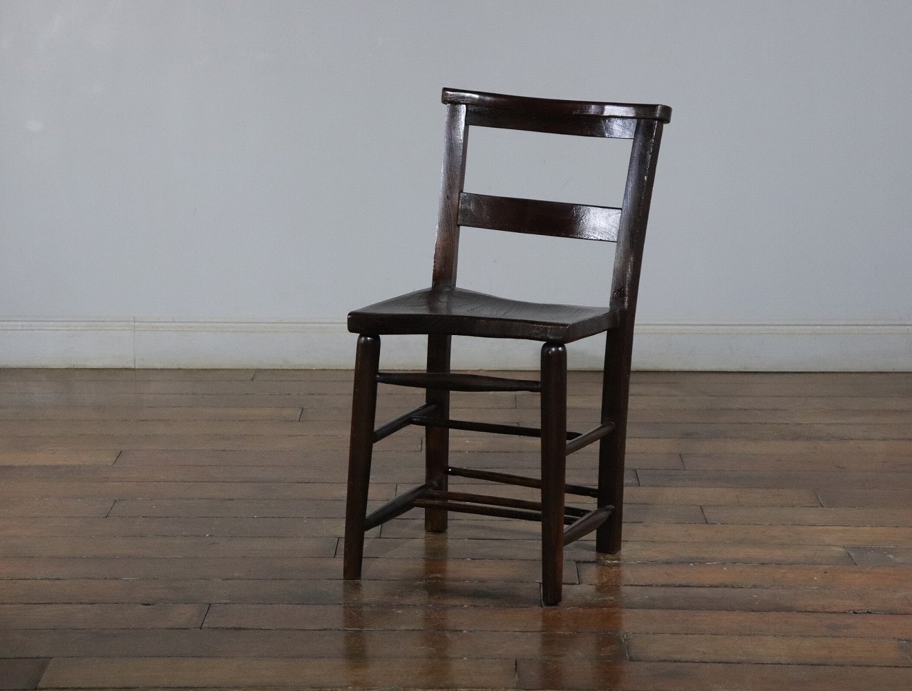 チャーチチェア