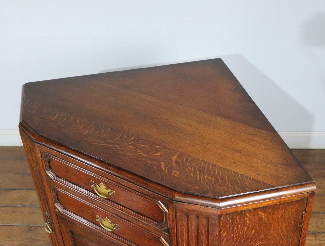 コーナーボード